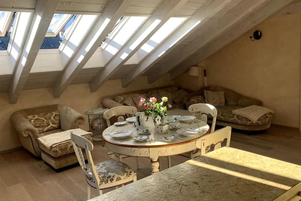 Garmisch Lux Apartment Mit Sauna ภายนอก รูปภาพ