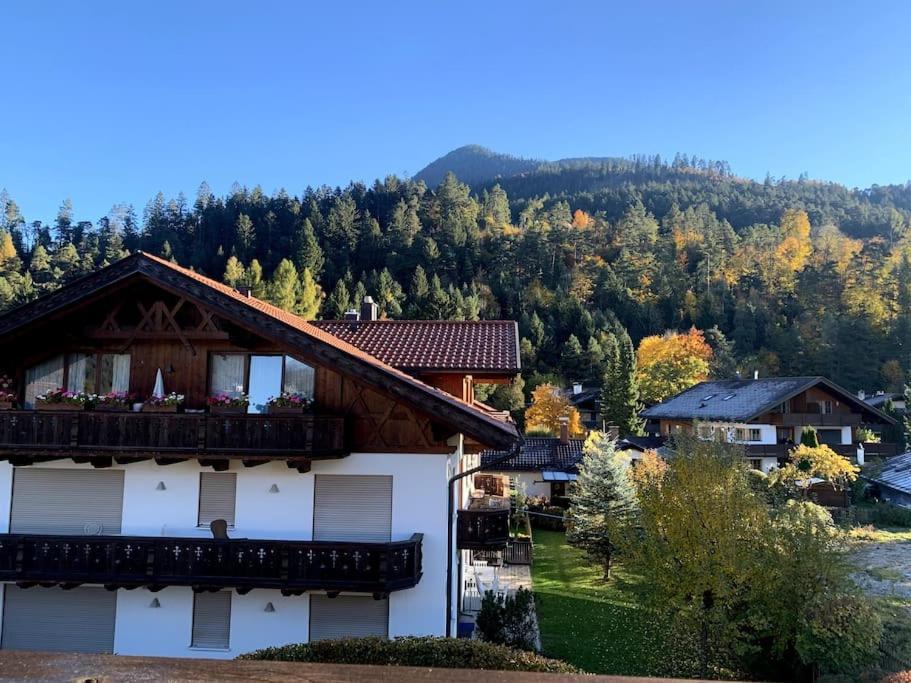 Garmisch Lux Apartment Mit Sauna ภายนอก รูปภาพ